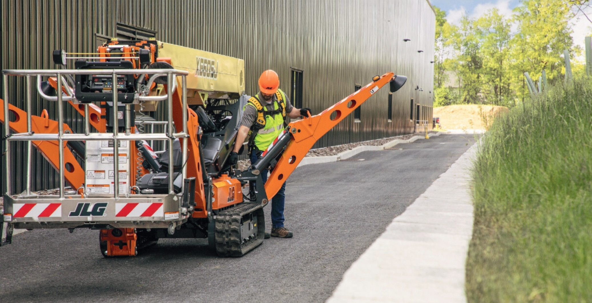 jlg